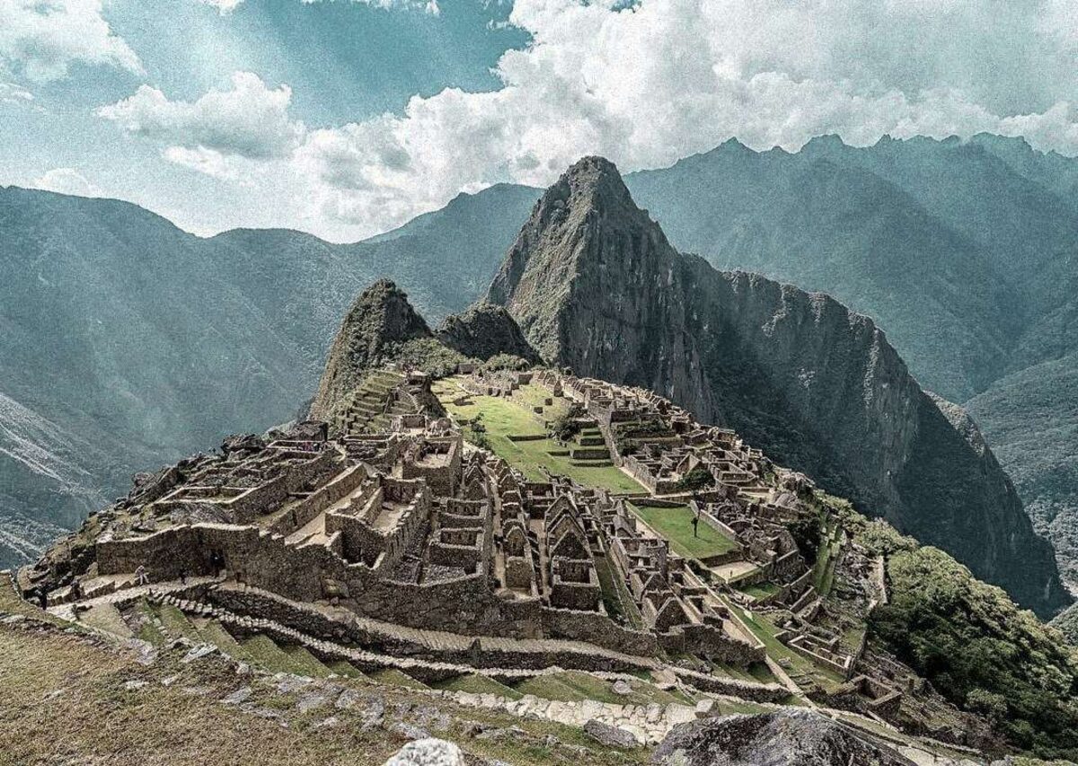 Sacred Valley Yoga & Meditation Retreat with MC Yogi